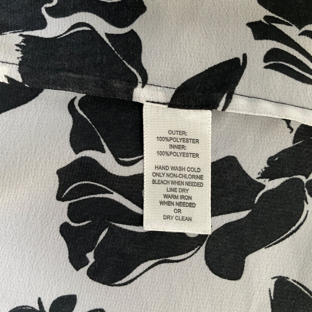 WHBM Blouse Women 6 Black White Floral Ruffle Peplum Romantic Flowy Airy - Picture 4 of 8